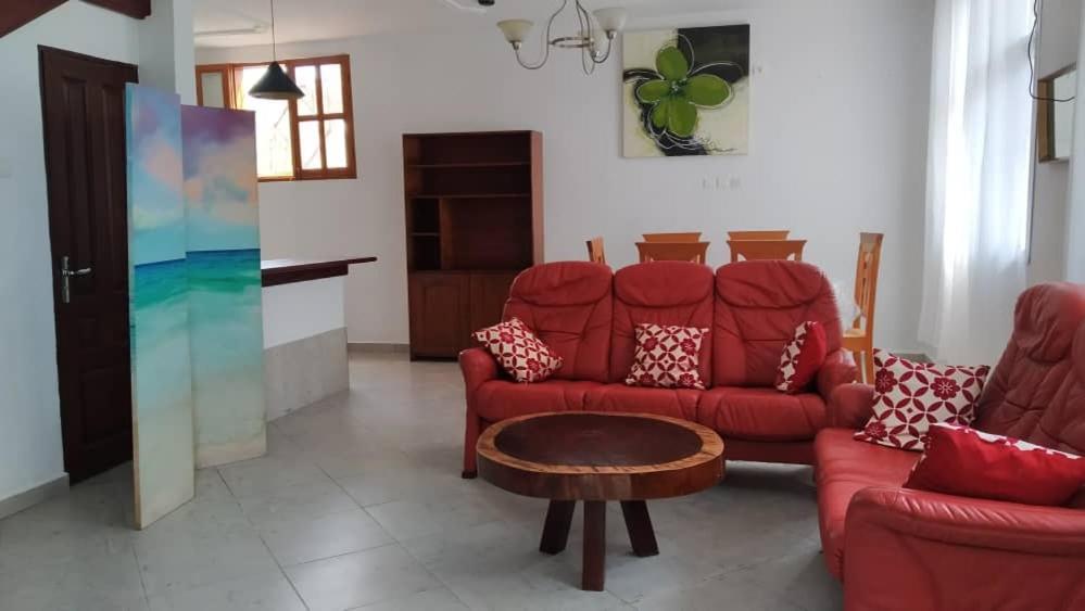 Residence Romiace Kribi Exterior foto
